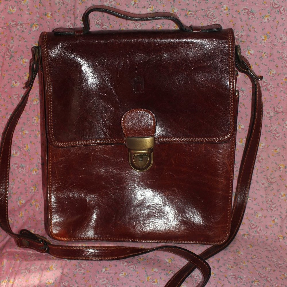 Vintage Italy Leather Cross Body and/or Messenger Bag or Satchel Made In Italy